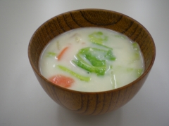 キャベツのクリームスープ
