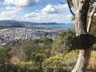 名草山を登って